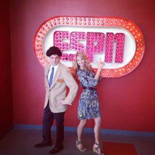 Sara Walsh feet photo thumbnail