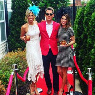 Sara Walsh feet photo thumbnail