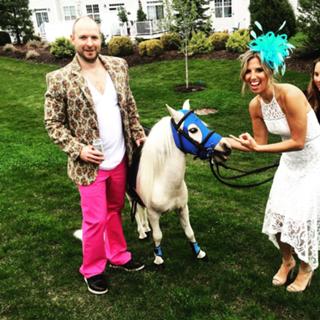 Sara Walsh feet photo thumbnail