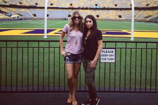 Sara Walsh feet photo thumbnail