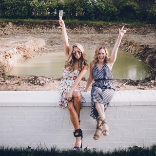 Sara Walsh feet photo thumbnail