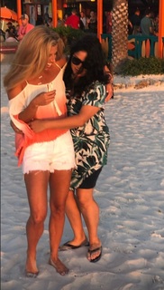 Sara Walsh feet photo thumbnail