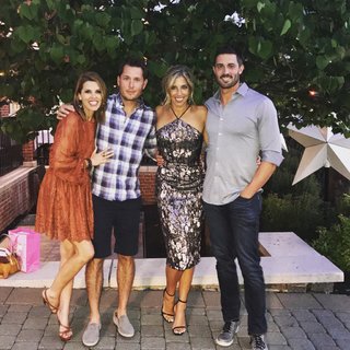 Sara Walsh feet photo thumbnail