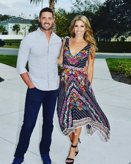 Sara Walsh feet photo thumbnail