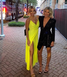 Sara Walsh feet photo thumbnail