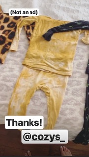 Sara Walsh feet photo thumbnail