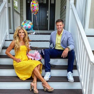 Sara Walsh feet photo thumbnail