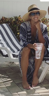 Sara Walsh feet photo thumbnail