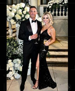 Sara Walsh feet photo thumbnail