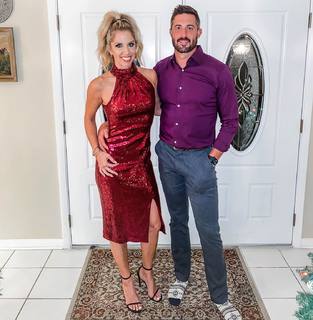 Sara Walsh feet photo thumbnail