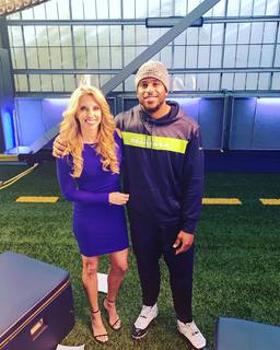 Sara Walsh feet photo thumbnail