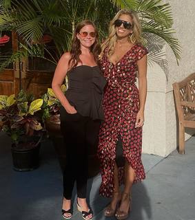 Sara Walsh feet photo thumbnail