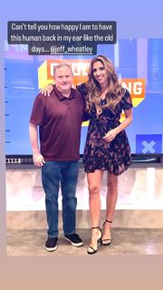 Sara Walsh feet photo thumbnail