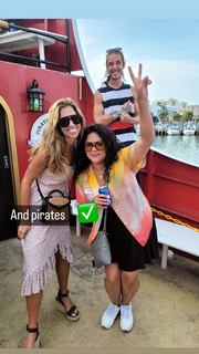 Sara Walsh feet photo thumbnail