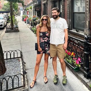 Sara Walsh feet photo thumbnail