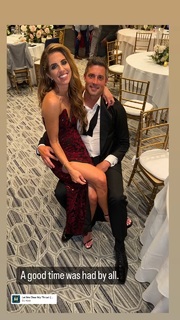Sara Walsh feet photo thumbnail