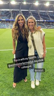 Sara Walsh feet photo thumbnail