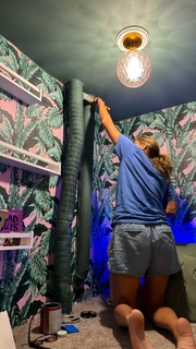 Sara Walsh feet photo thumbnail