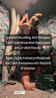 Sara Walsh feet photo thumbnail