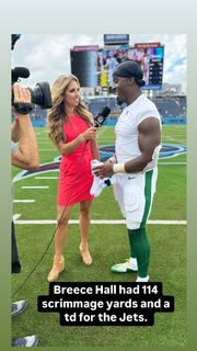 Sara Walsh feet photo thumbnail