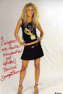 Sara Zanier feet photo 17