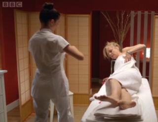 Sarah Alexander feet photo 14