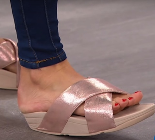Sarah Anderson feet photo 14