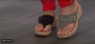 Sarah Anderson feet photo 2