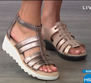 Sarah Anderson feet photo 15