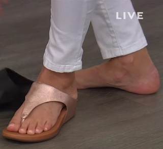 Sarah Anderson feet photo 7
