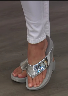 Sarah Anderson feet photo 20