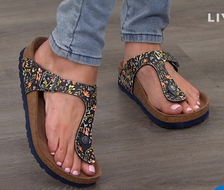 Sarah Anderson feet photo 17