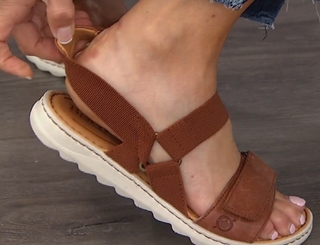Sarah Anderson feet photo 19