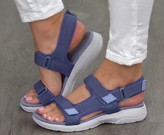 Sarah Anderson feet photo 11