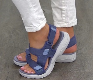 Sarah Anderson feet photo 10