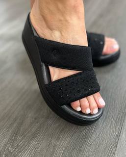 Sarah Anderson feet photo 15