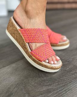 Sarah Anderson feet photo 14