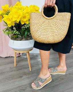 Sarah Anderson feet photo 11