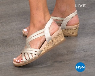 Sarah Anderson feet photo 18