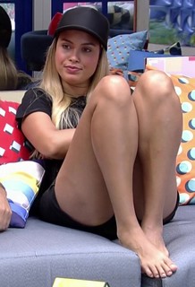 Sarah Andrade feet photo 19