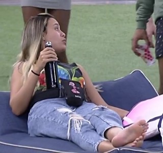 Sarah Andrade feet photo 20