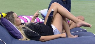 Sarah Andrade feet photo 14