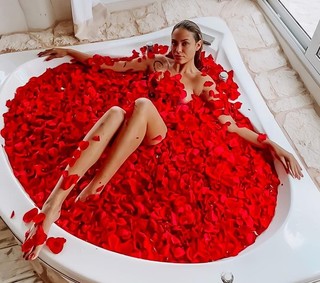 Sarah Andrade feet photo 4