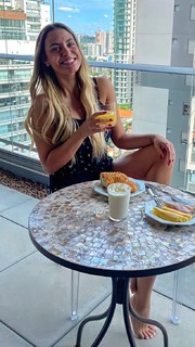 Sarah Andrade feet photo 15