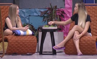 Sarah Andrade feet photo 20