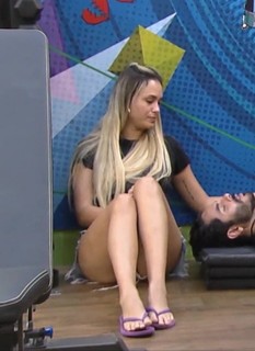 Sarah Andrade feet photo 20