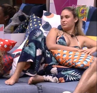 Sarah Andrade feet photo 15