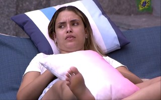 Sarah Andrade feet photo 17