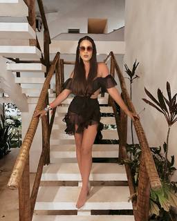 Sarah Andrade feet photo 4