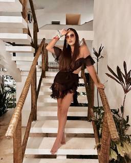 Sarah Andrade feet photo 3